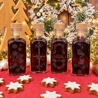 100 ml Apotheker-Quadratflasche mit matter Weihnachts-Glasgravur und Holzgriffkorken